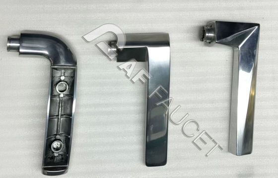 4400 X 3400 X 2800MM Máy đánh bóng CNC Máy đánh bóng kim loại tự động cho tay cầm kim loại